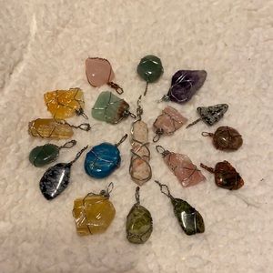 🌿Handmade Wire Wrapped Stone Pendants🌿